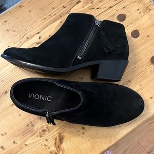 Vionic Serena Black Suede Ankle Booties